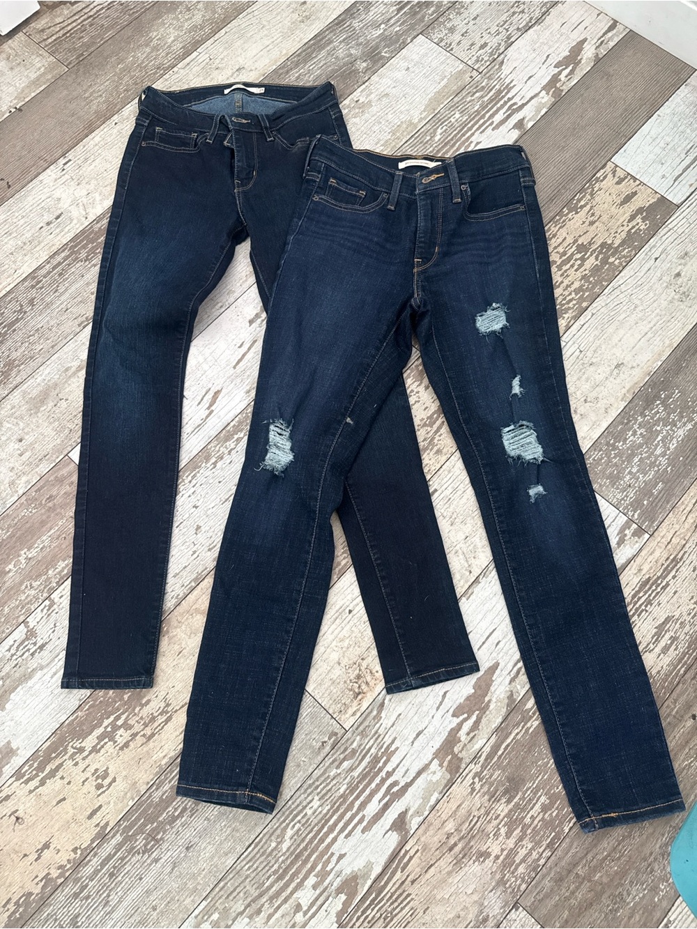 Levi's Dark Indigo Ripped Skinny Jeans Duo